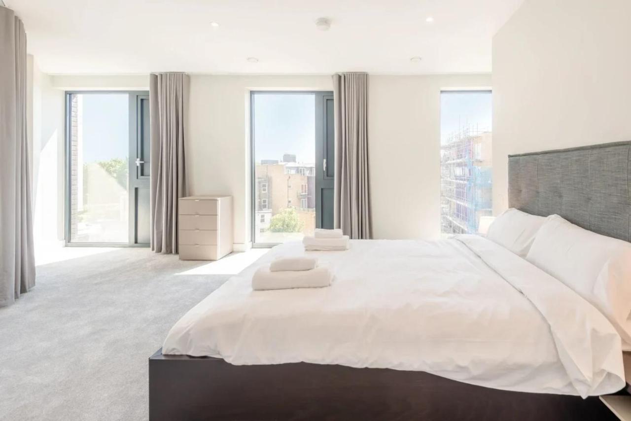 Modern Apartments In Brentford 2 Minutes Walk From Kew Bridge Экстерьер фото