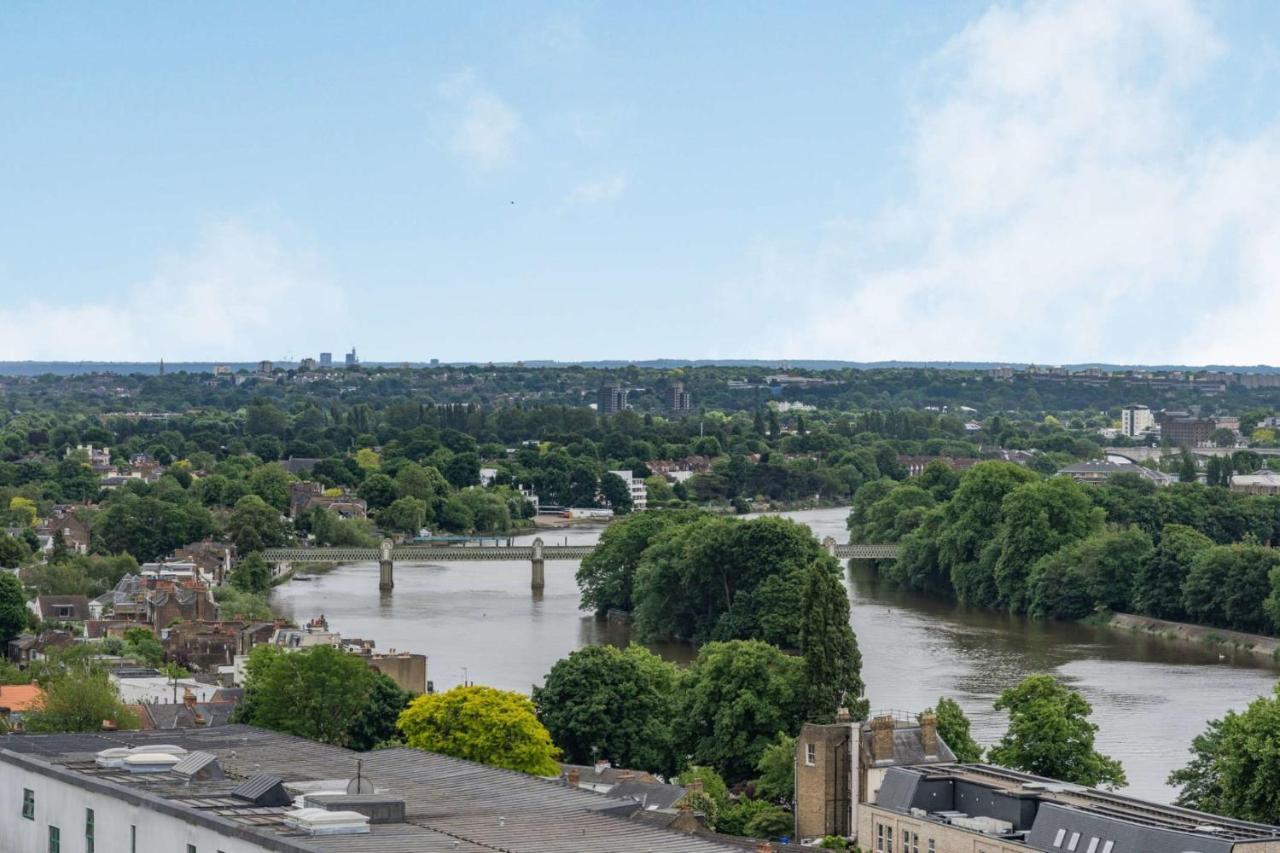Modern Apartments In Brentford 2 Minutes Walk From Kew Bridge Экстерьер фото